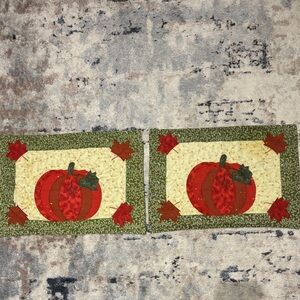 Sparkly Fall Pumpkins and Leaves placemats Set of 2